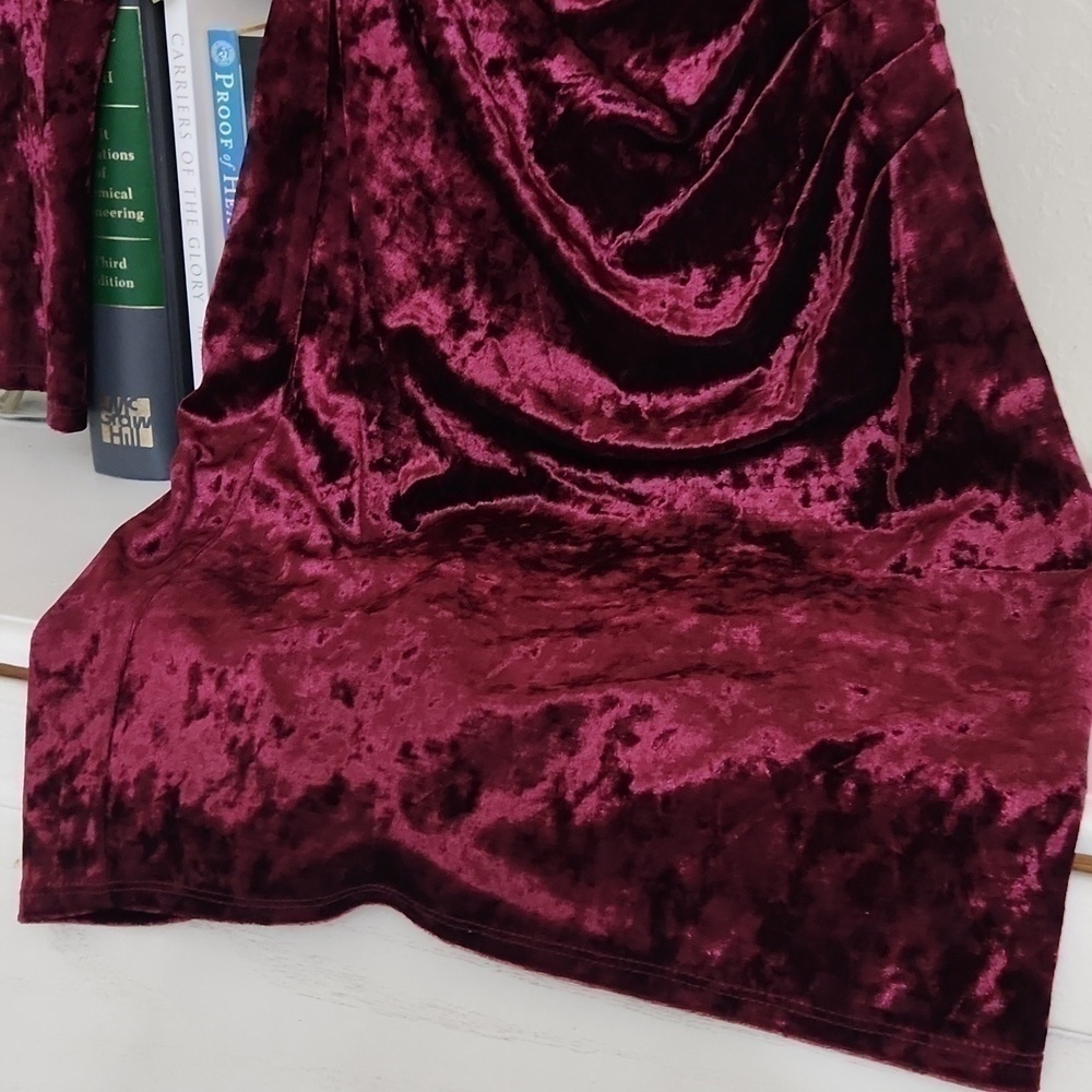 Eliza J Velvet Wine color One Sleeve Dress Date Night Formal Sexy Flirty - Picture 8 of 11